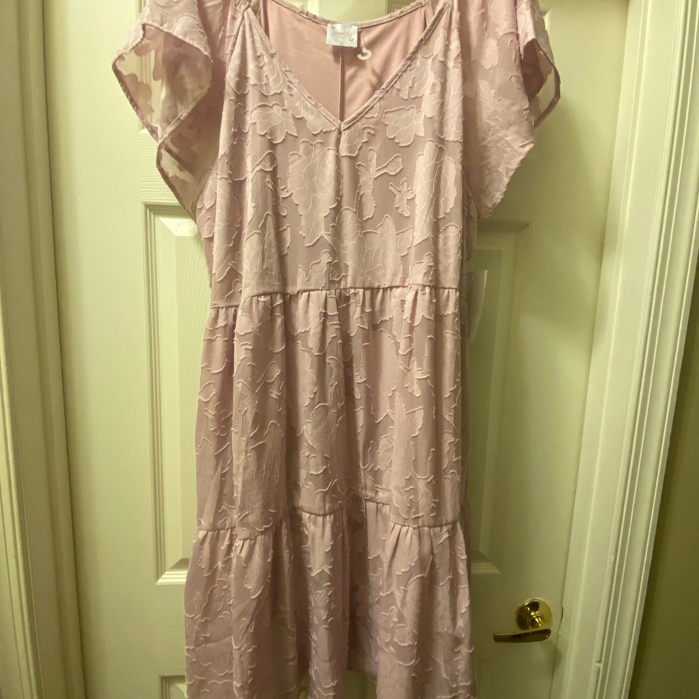 Elegant Pink Lace Dress